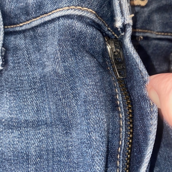 Paige Verdugo Ultra Skinny Factory Distressed Jeans - Picture 10 of 10